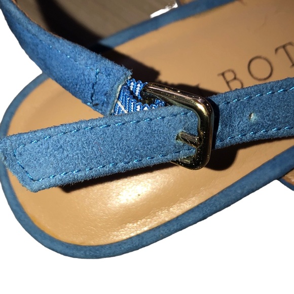 Talbots Blue Murano Suede Leather Thong Tassel Sandals Size 5.5M ***SELL AS IS** - Picture 5 of 12